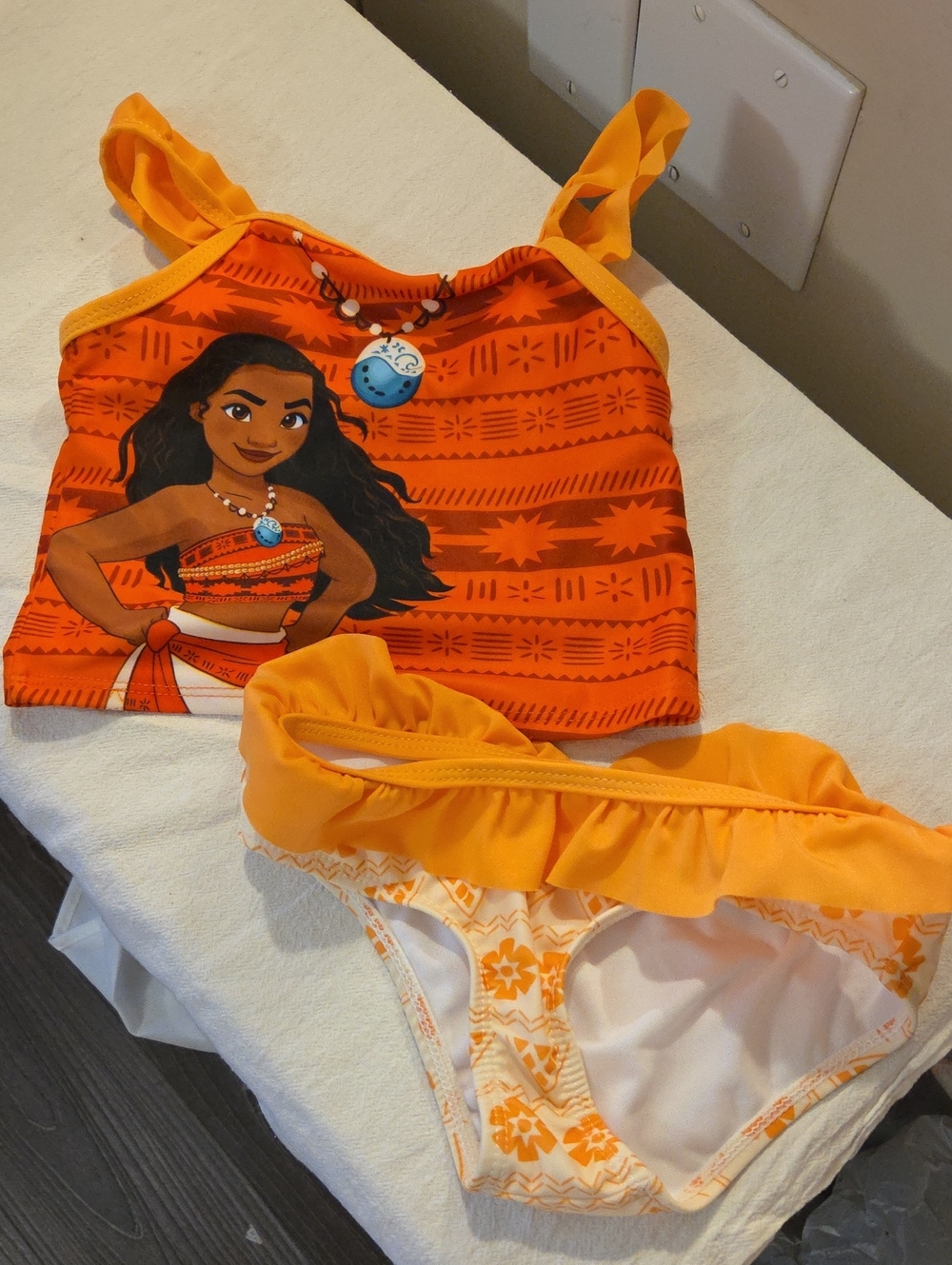 Disney Mowana Orange Girls Two-Piece Swim Set Size 4T
